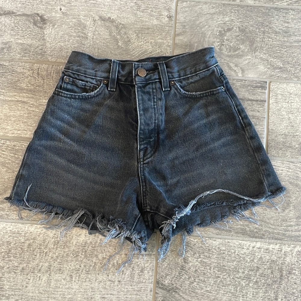 Black high waisted shorts